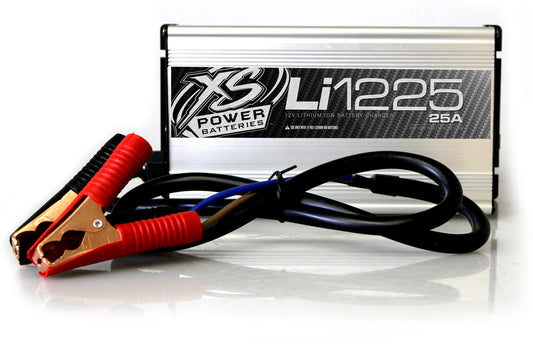 XS POWER Li1225 12 VOLT 15 AMP LITHIUM CAR AUDIO BATTERY CHARGER